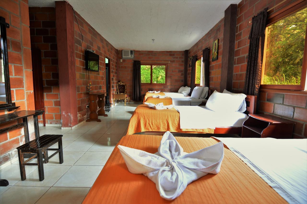 Hosteria Las Heliconias Tena Exterior foto